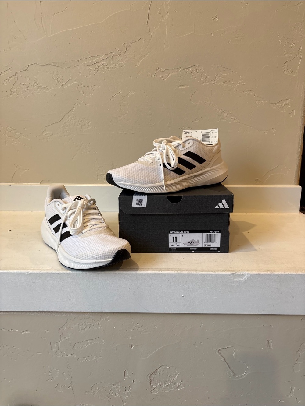 Adidas Runfalcon 3.0 Women's Running Shoes Sz 11 Black / White